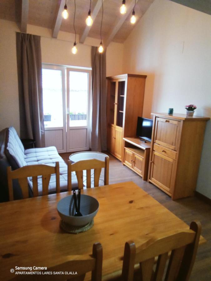 Apartamentos Lares Santa Olalla  エクステリア 写真