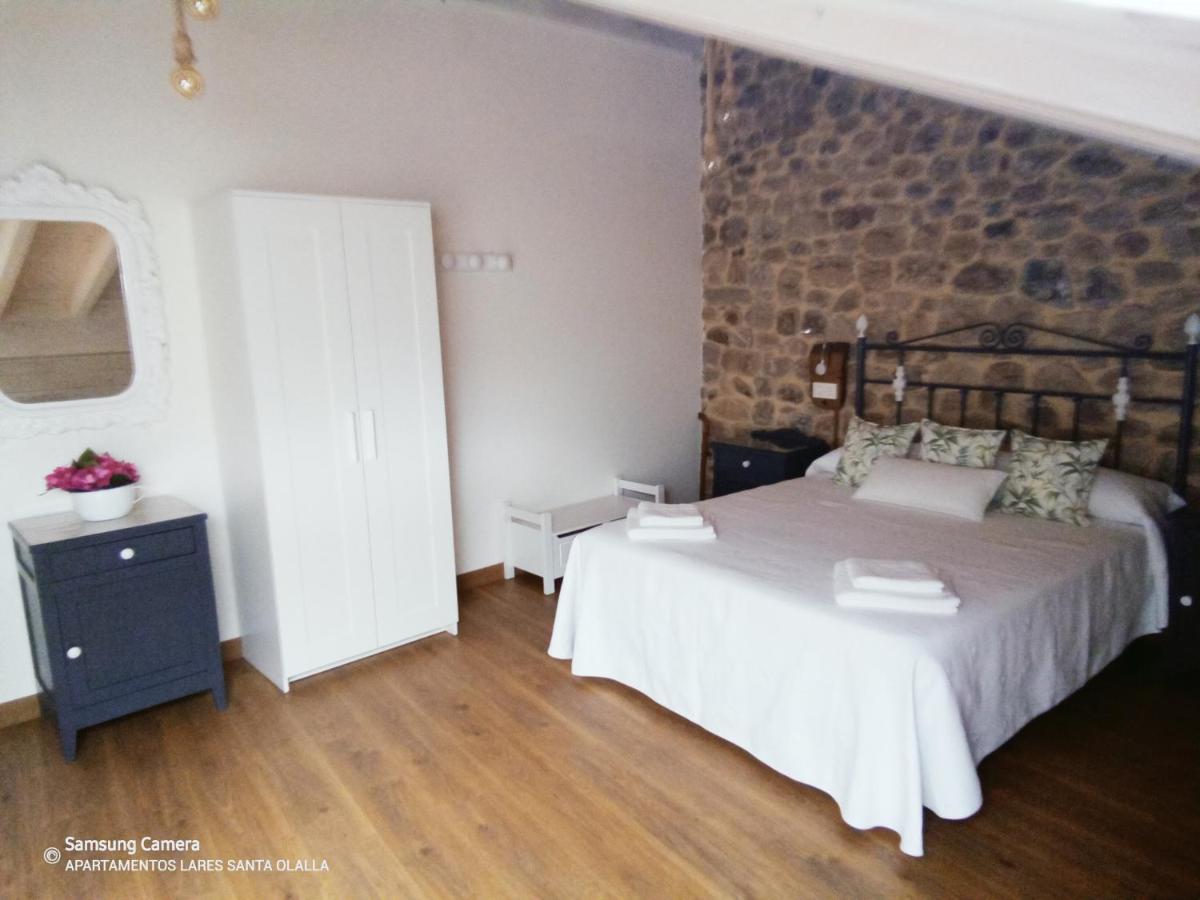 Apartamentos Lares Santa Olalla  エクステリア 写真