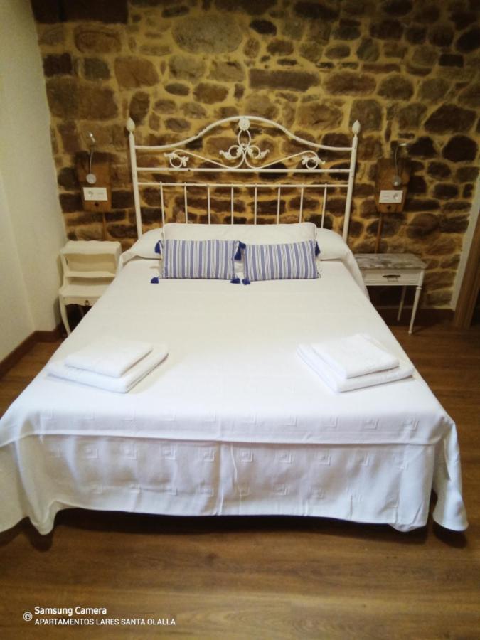 Apartamentos Lares Santa Olalla  エクステリア 写真