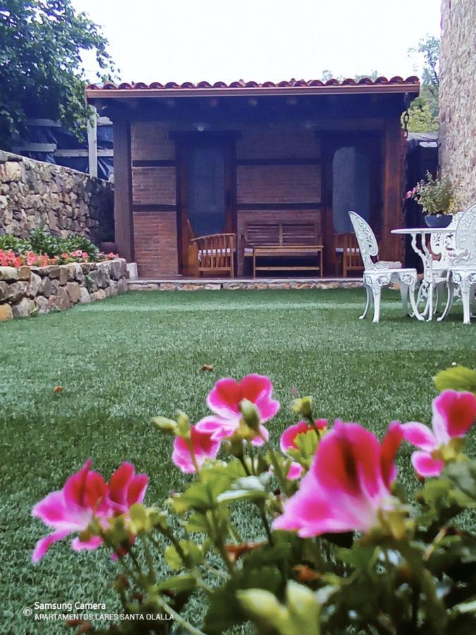 Apartamentos Lares Santa Olalla  エクステリア 写真